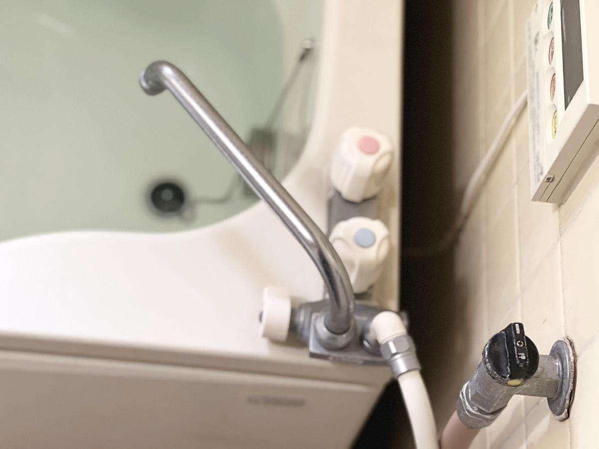 給湯器の分岐水栓についての完全ガイド！設置・水道接続・DIYで失敗しない方法